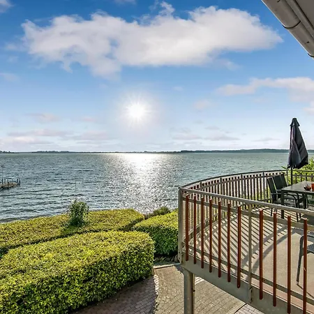 Feriehus Holiday home Højskolevej Kruså III